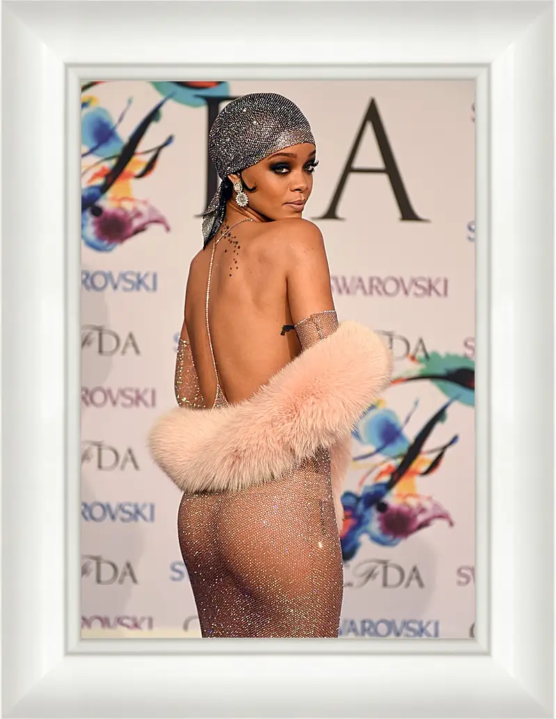 Картина в раме - Рианна. Rihanna