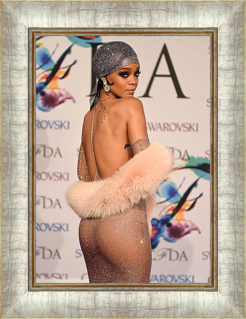 Картина в раме - Рианна. Rihanna