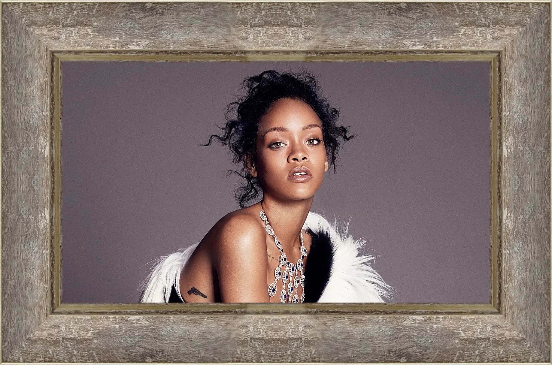 Картина в раме - Рианна. Rihanna
