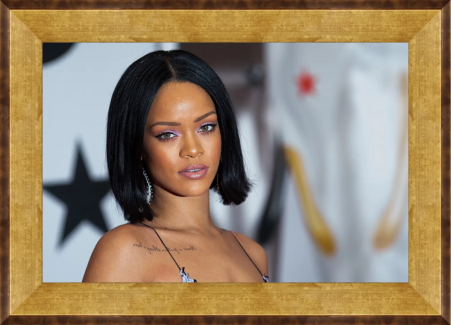 Картина в раме - Рианна. Rihanna