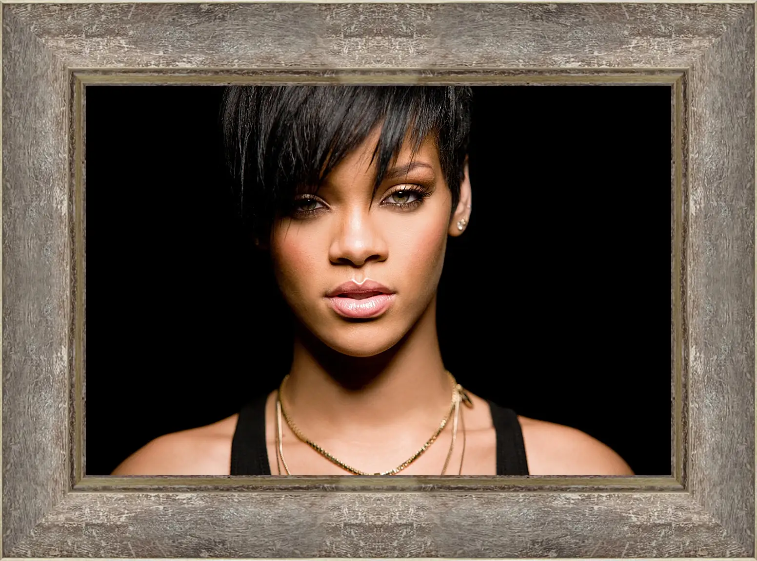 Картина в раме - Рианна. Rihanna