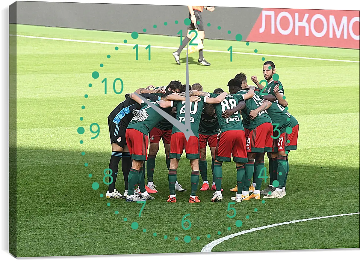 Часы картина - Перед матчем. ФК Локомотив Москва. FC Lokomotiv Moscow