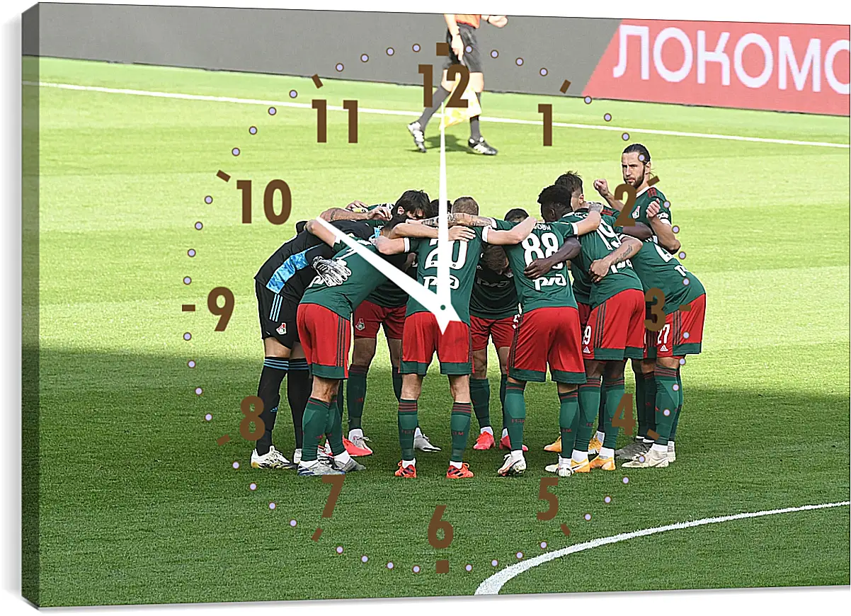 Часы картина - Перед матчем. ФК Локомотив Москва. FC Lokomotiv Moscow