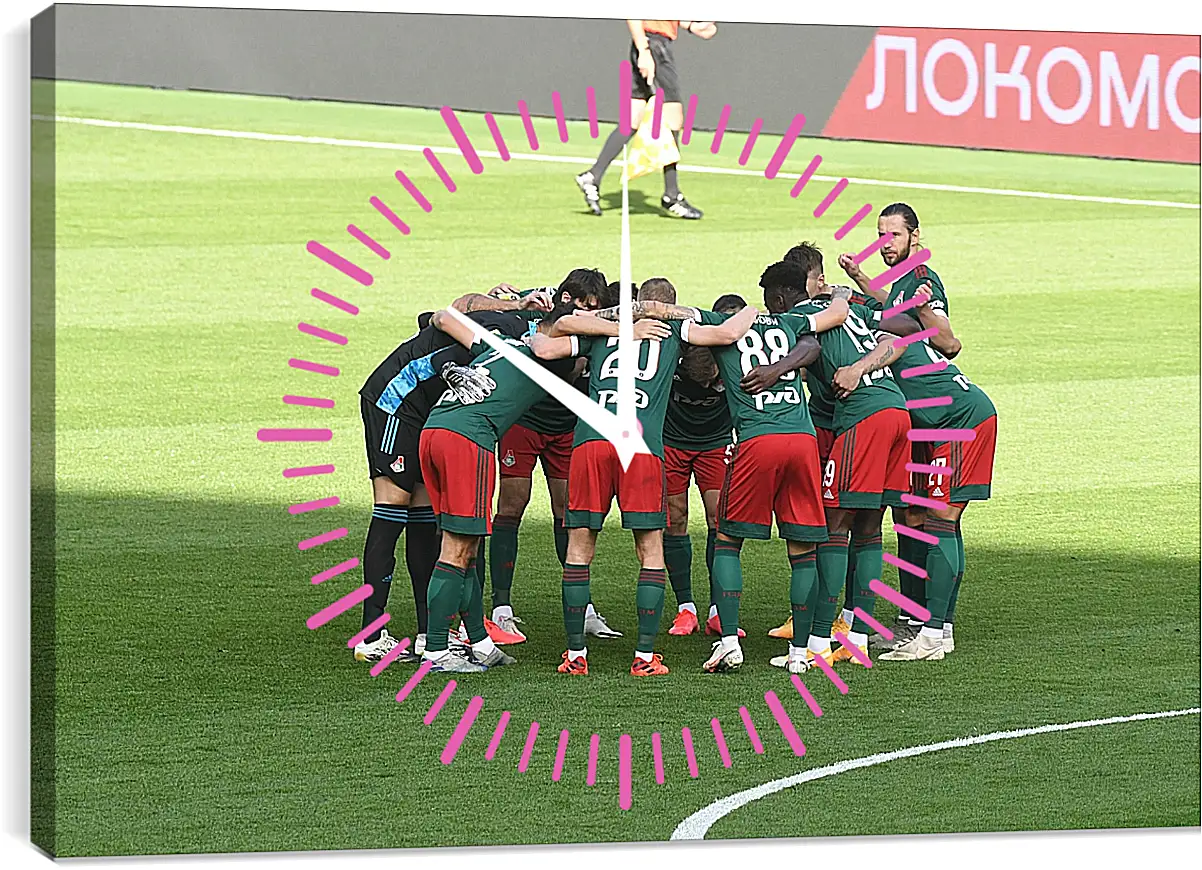 Часы картина - Перед матчем. ФК Локомотив Москва. FC Lokomotiv Moscow