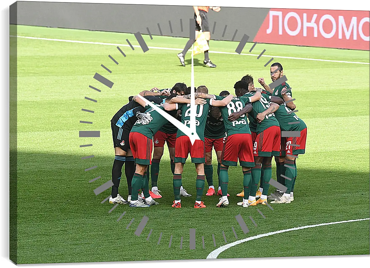 Часы картина - Перед матчем. ФК Локомотив Москва. FC Lokomotiv Moscow