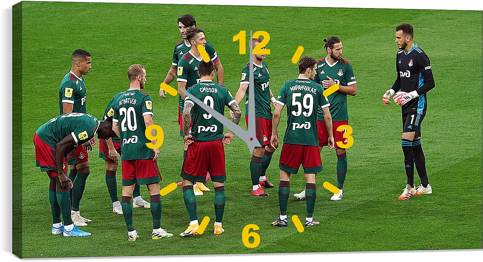 Часы картина - Перед матчем. ФК Локомотив Москва. FC Lokomotiv Moscow