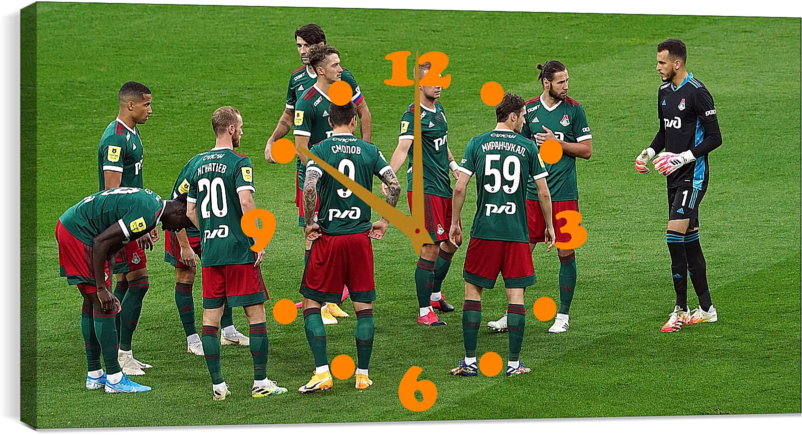 Часы картина - Перед матчем. ФК Локомотив Москва. FC Lokomotiv Moscow