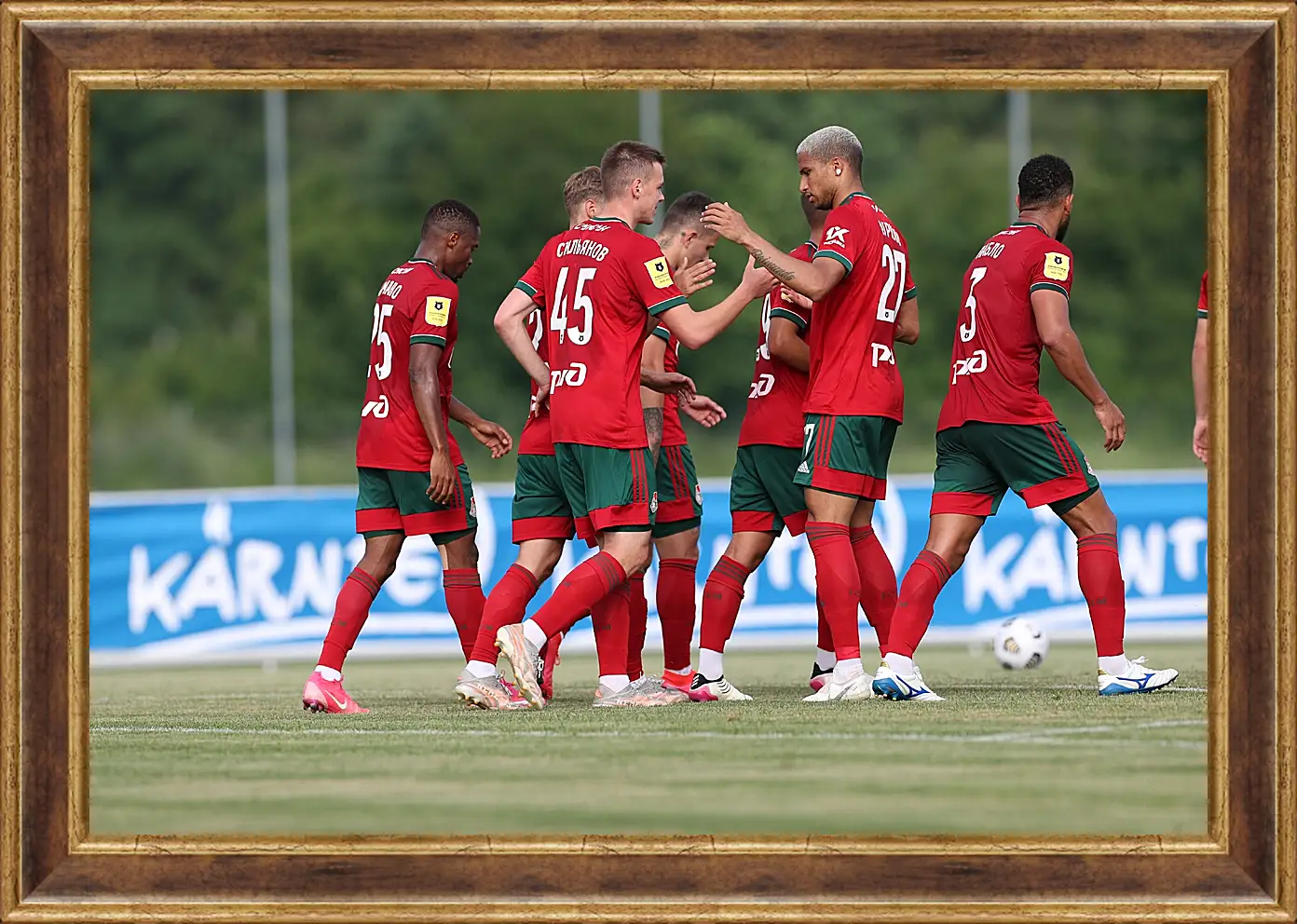 Картина в раме - Празднование гола. Локомотив Москва. Lokomotiv Moscow