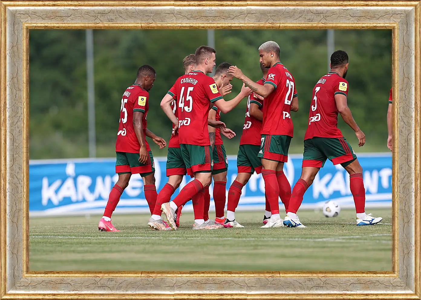 Картина в раме - Празднование гола. Локомотив Москва. Lokomotiv Moscow