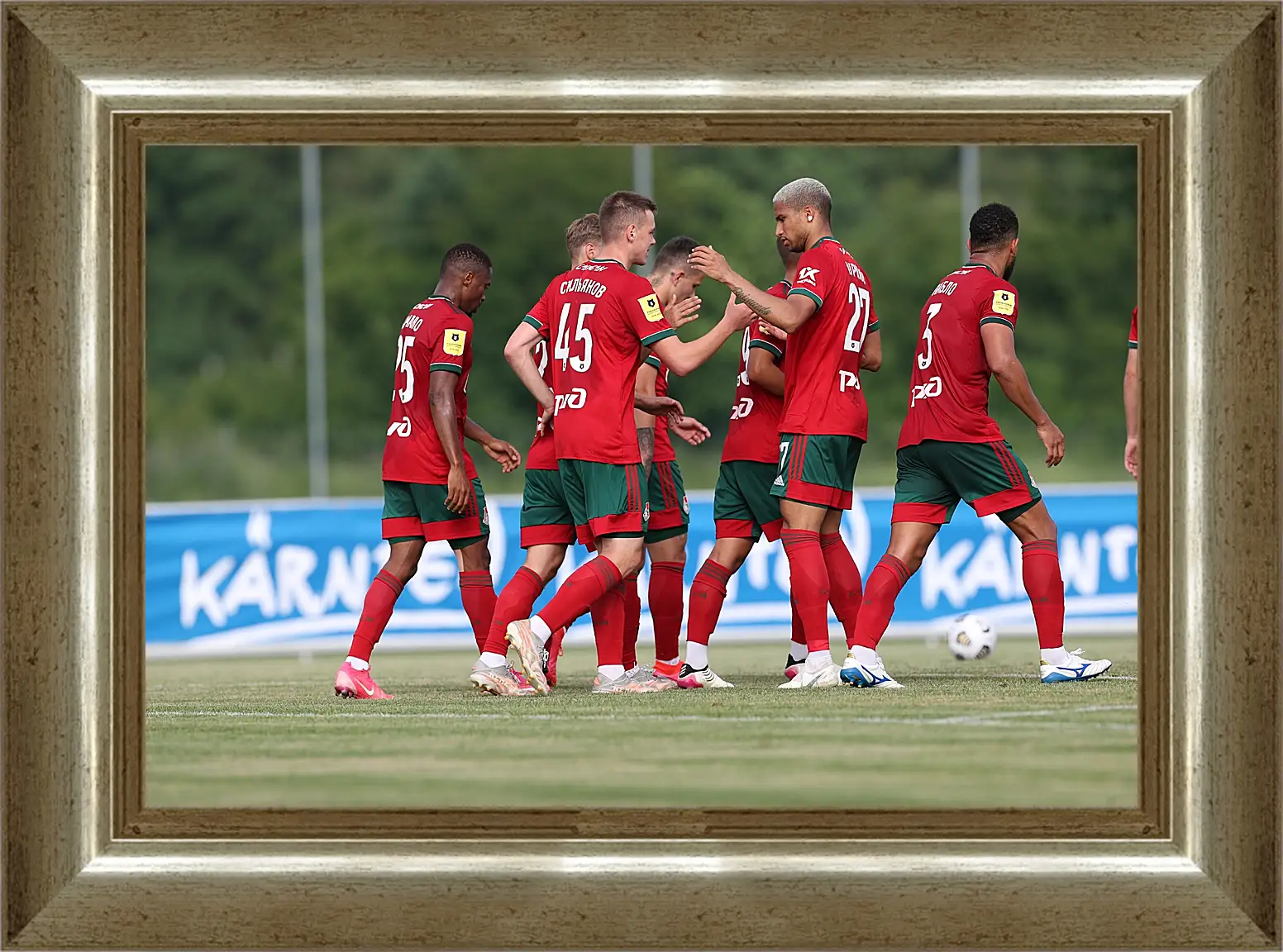 Картина в раме - Празднование гола. Локомотив Москва. Lokomotiv Moscow