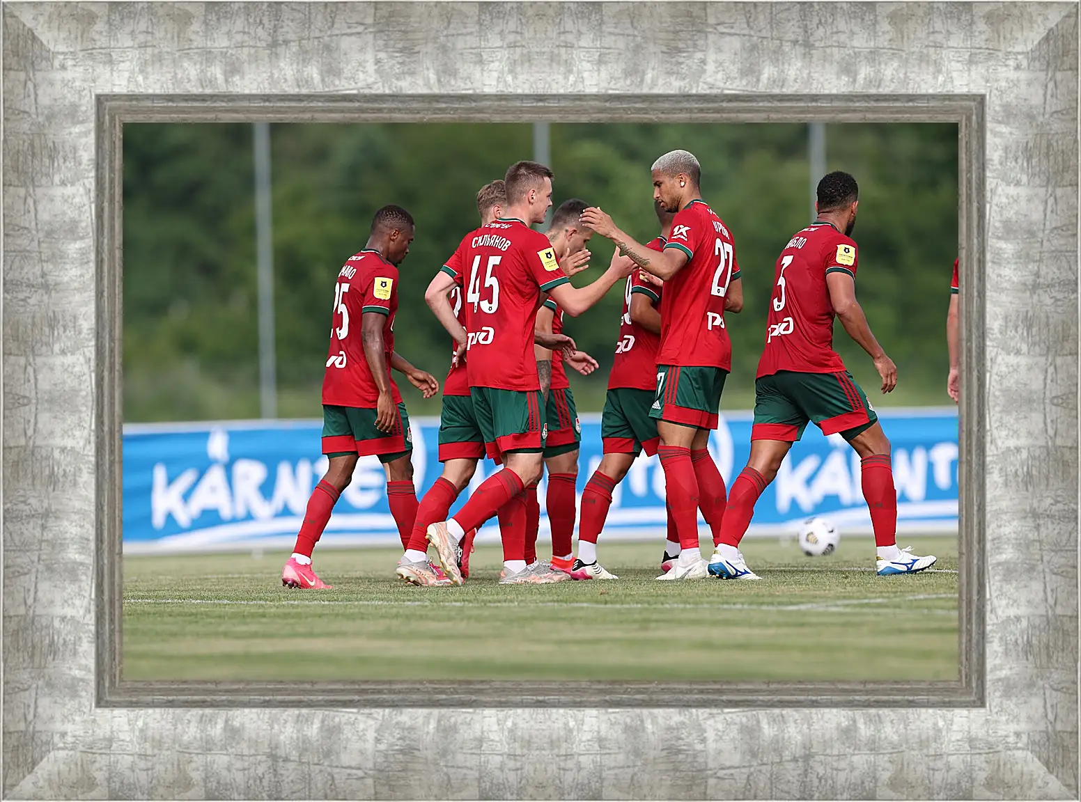 Картина в раме - Празднование гола. Локомотив Москва. Lokomotiv Moscow