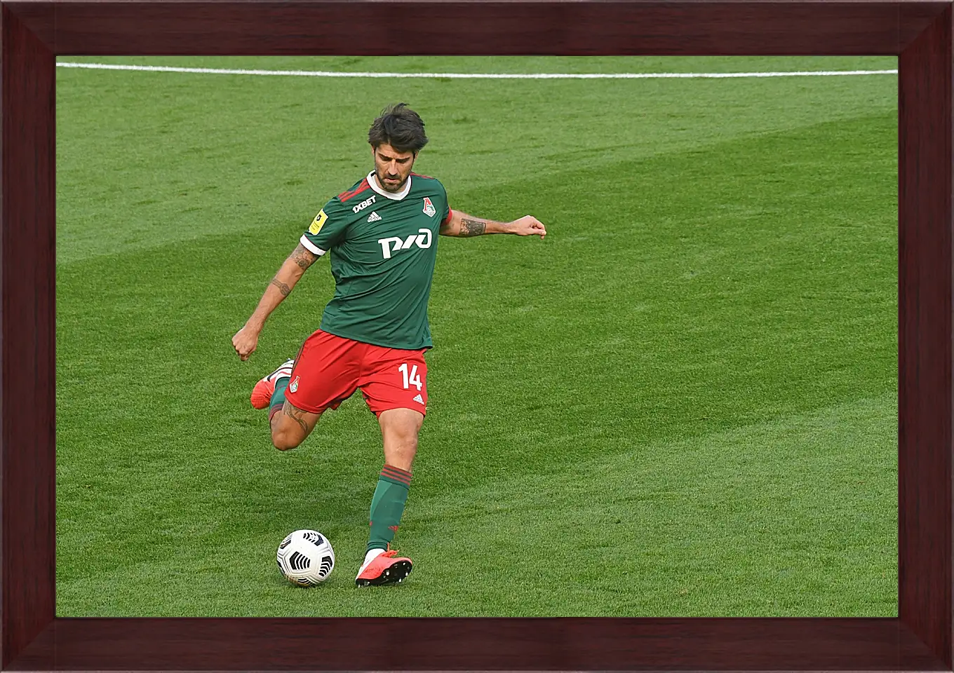 Картина в раме - Ведран Чорлука. ФК Локомотив Москва. FC Lokomotiv Moscow