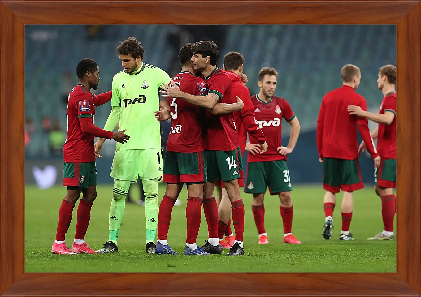 Картина в раме - После матча. ФК Локомотив Москва. FC Lokomotiv Moscow