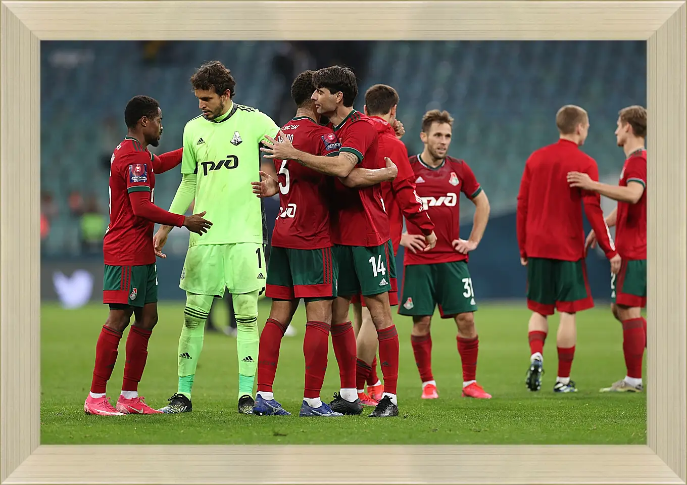 Картина в раме - После матча. ФК Локомотив Москва. FC Lokomotiv Moscow