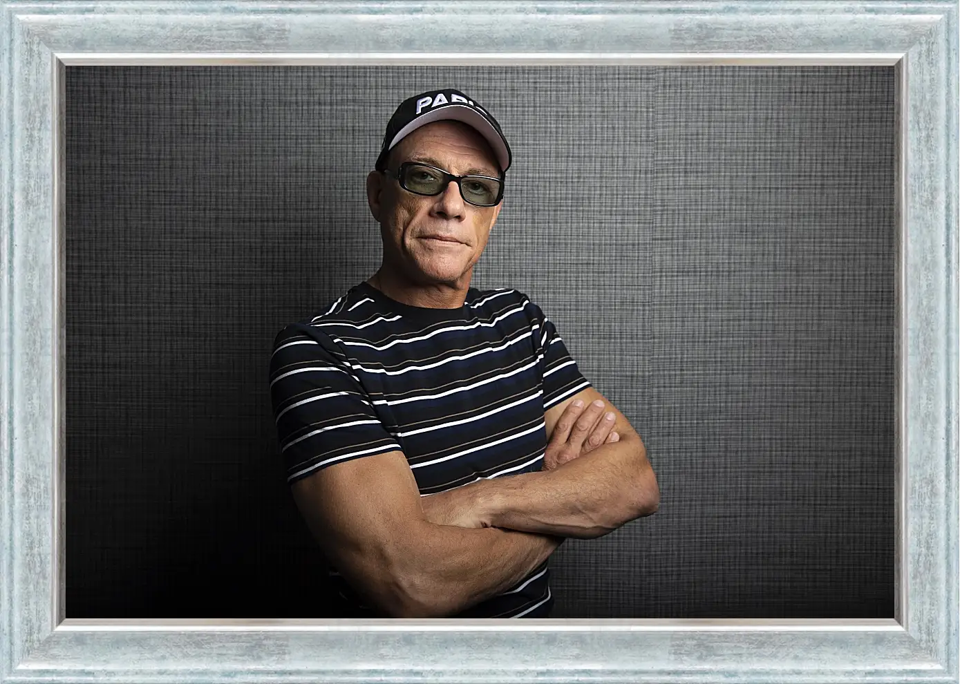 Картина в раме - Жан-Клод Ван Дамм. Jean-Claude Van Damme