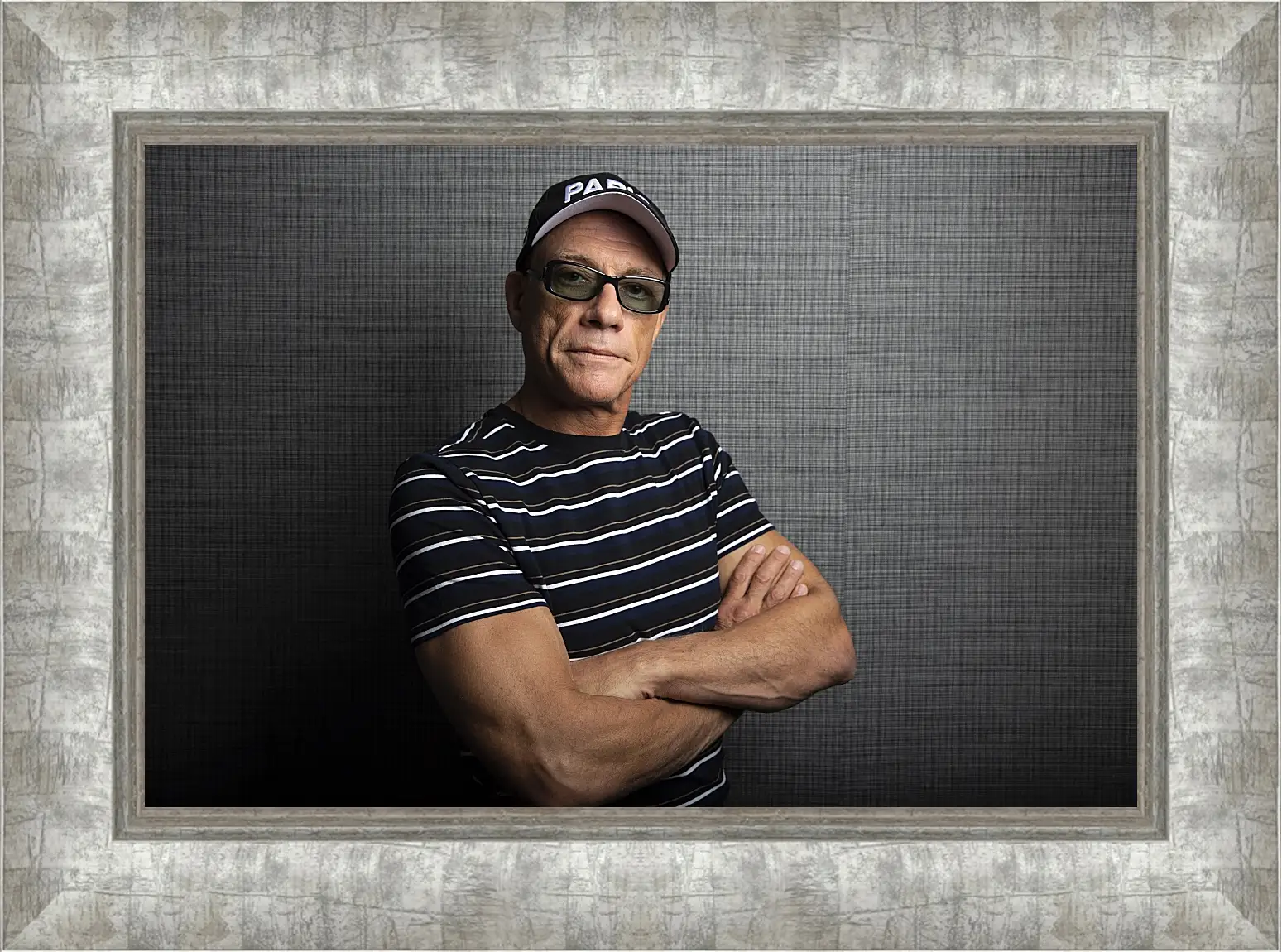 Картина в раме - Жан-Клод Ван Дамм. Jean-Claude Van Damme