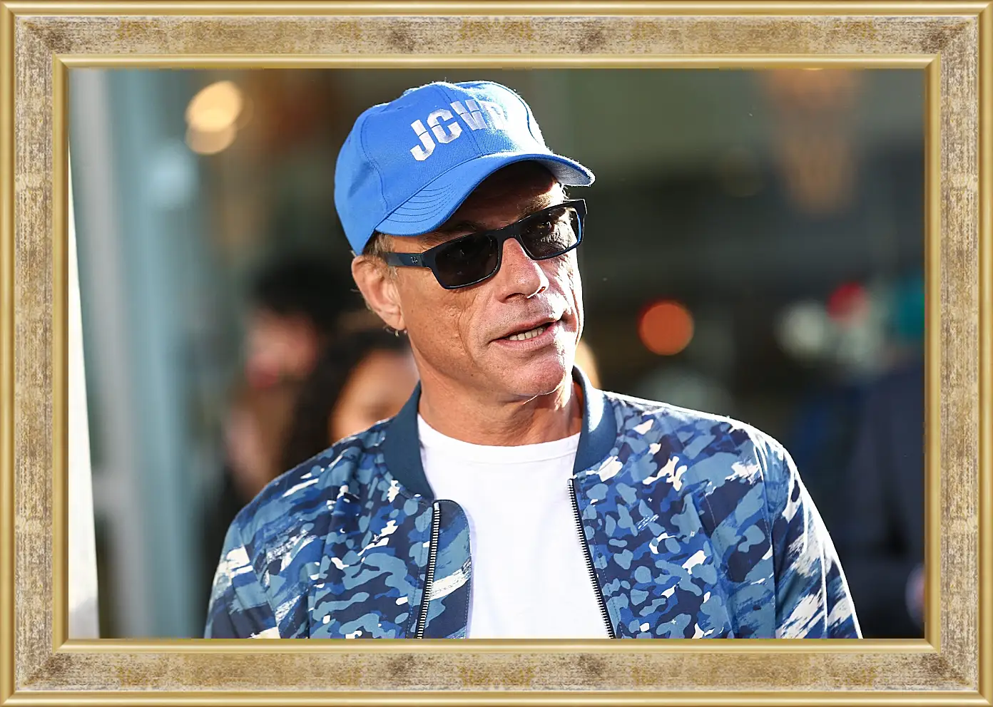 Картина в раме - Жан-Клод Ван Дамм. Jean-Claude Van Damme