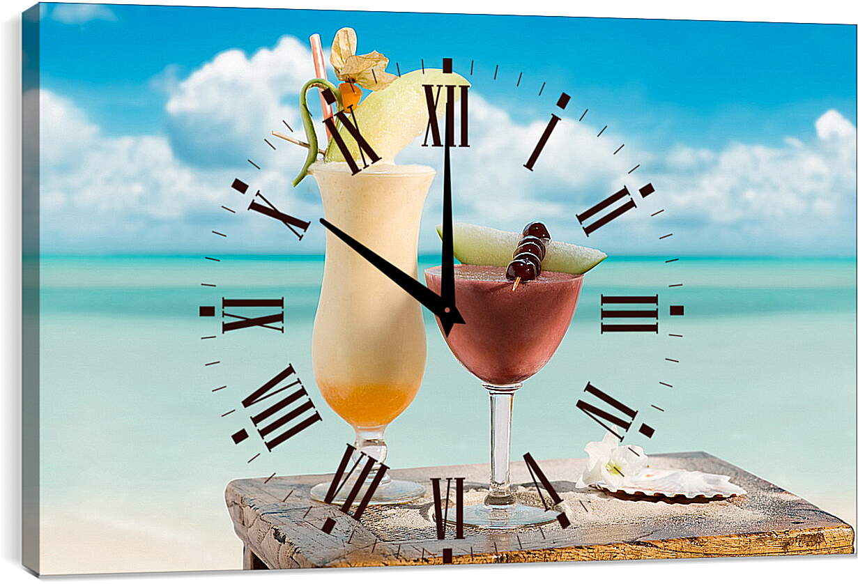 Часы картина - Два коктейля на фоне моря