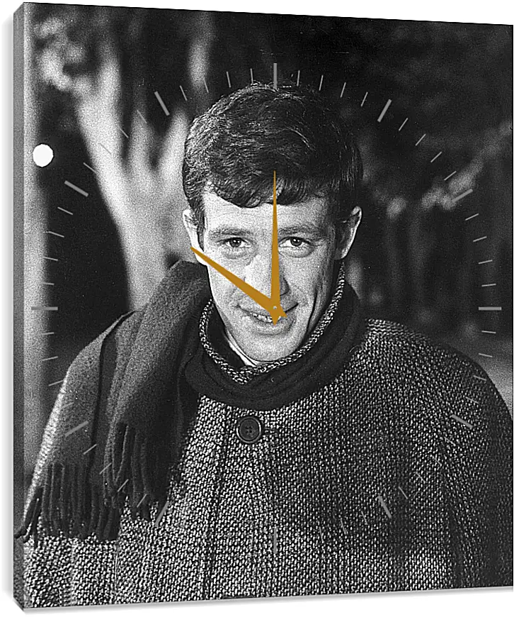 Часы картина - Жан-Поль Бельмондо. Jean-Paul Belmondo