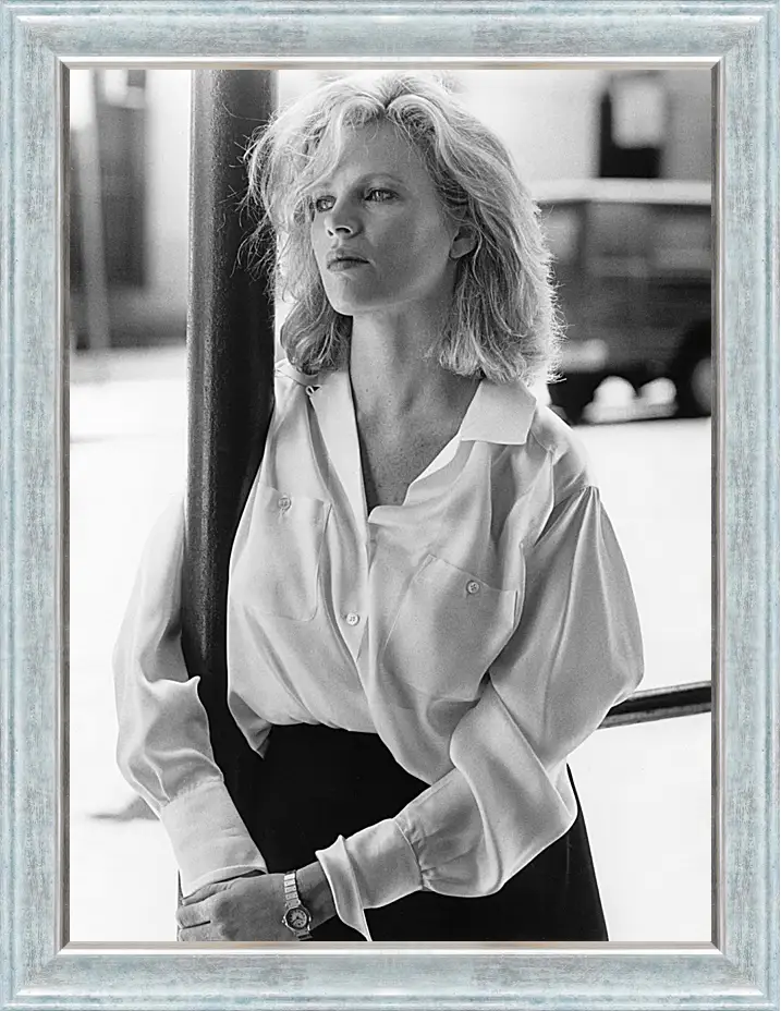 Картина в раме - Ким Бейсингер. Kim Basinger