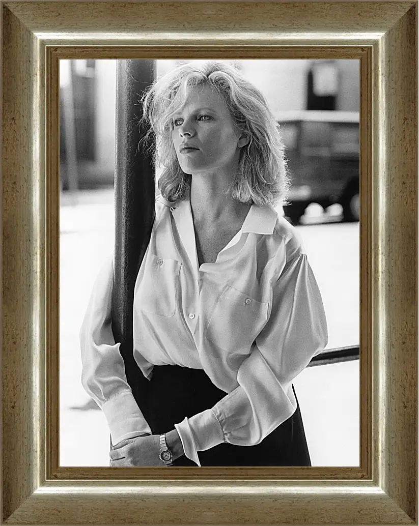 Картина в раме - Ким Бейсингер. Kim Basinger