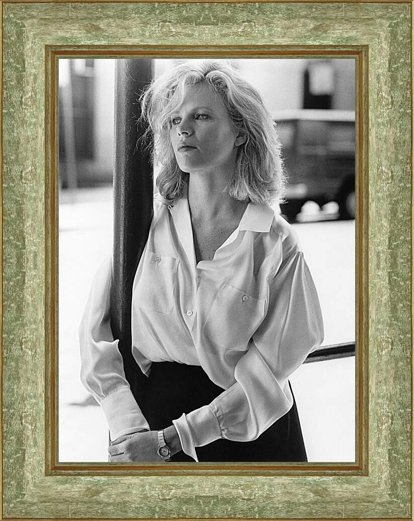 Картина в раме - Ким Бейсингер. Kim Basinger