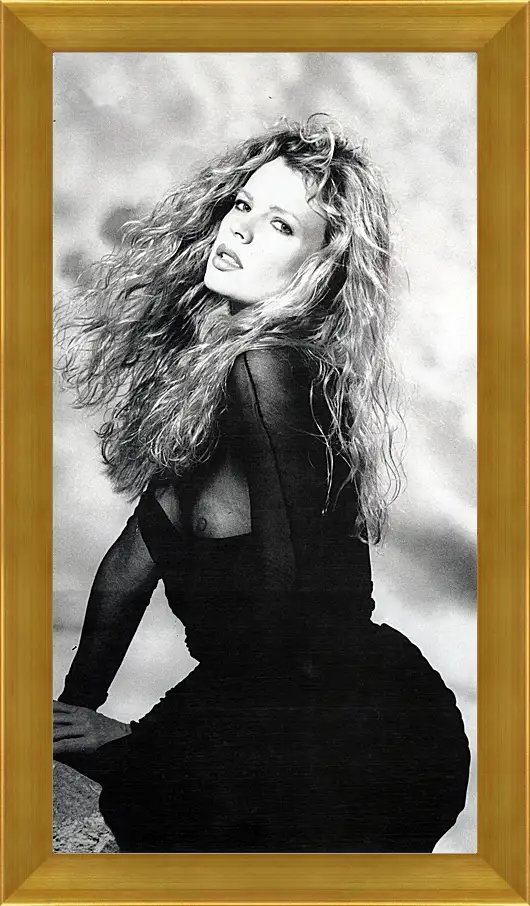 Картина в раме - Ким Бейсингер. Kim Basinger