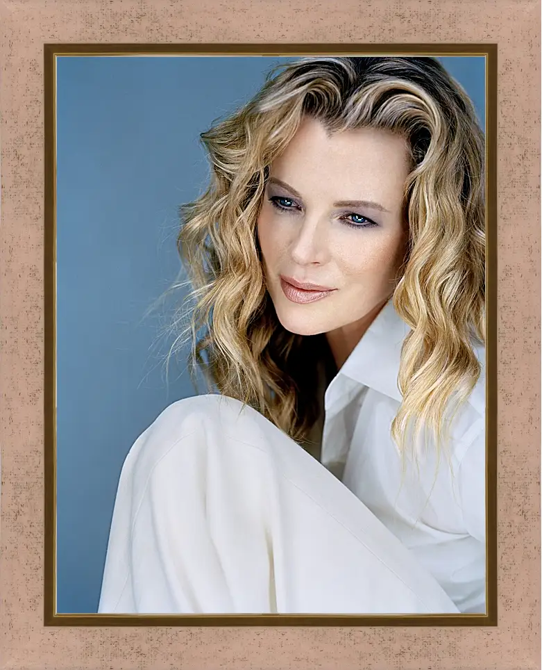 Картина в раме - Ким Бейсингер. Kim Basinger