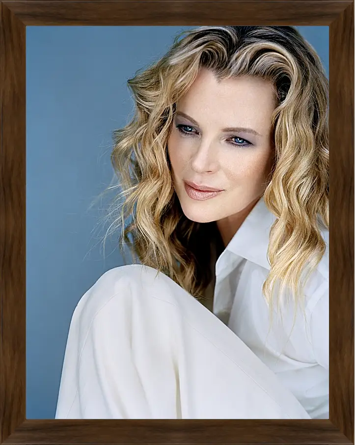 Картина в раме - Ким Бейсингер. Kim Basinger