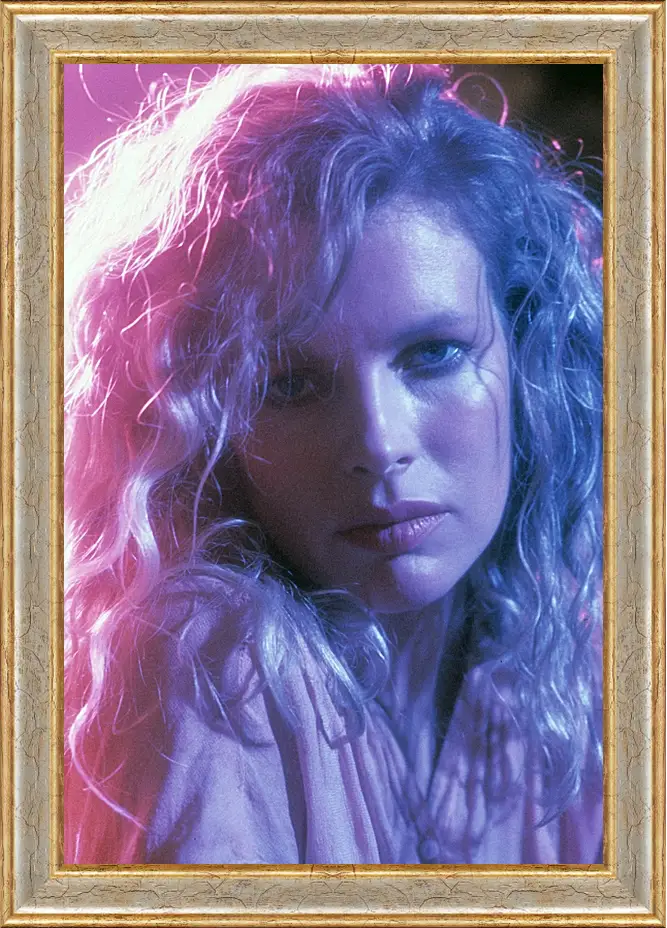 Картина в раме - Ким Бейсингер. Kim Basinger