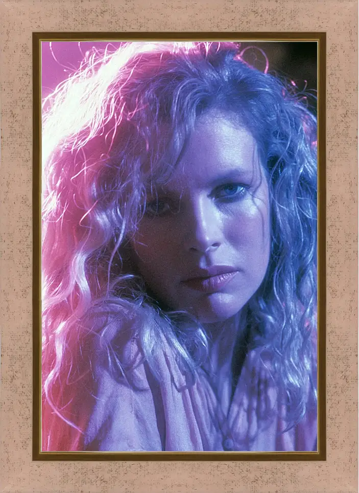 Картина в раме - Ким Бейсингер. Kim Basinger