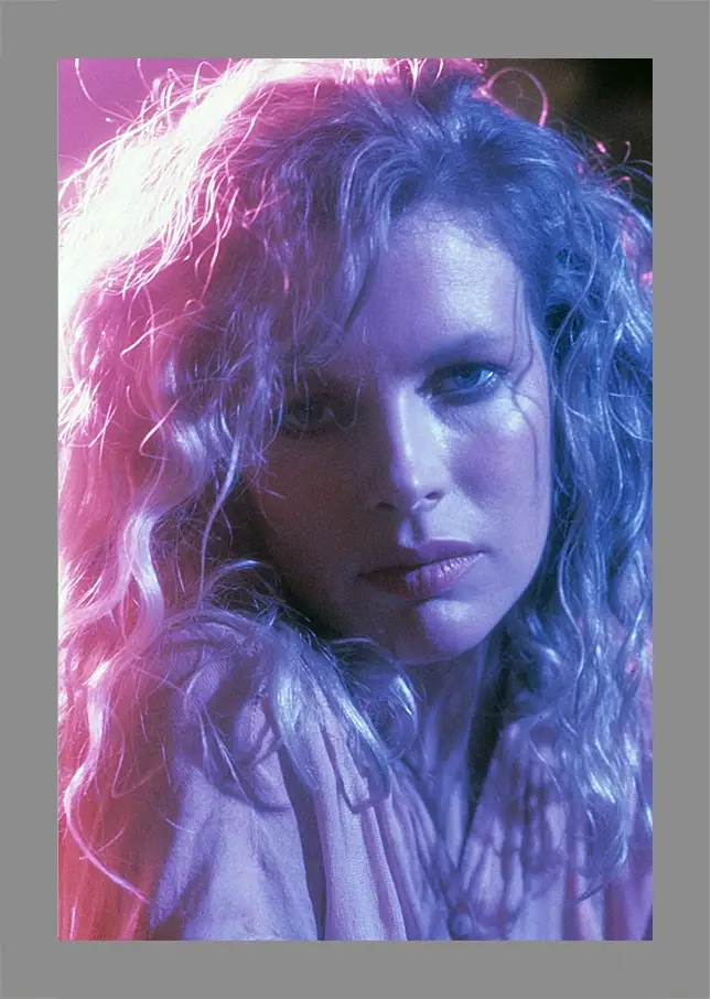 Картина в раме - Ким Бейсингер. Kim Basinger