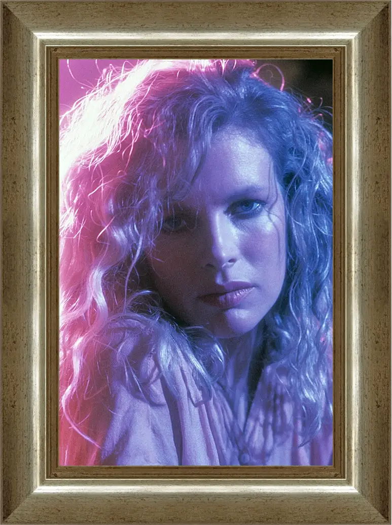 Картина в раме - Ким Бейсингер. Kim Basinger