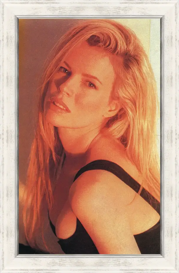 Картина в раме - Ким Бейсингер. Kim Basinger