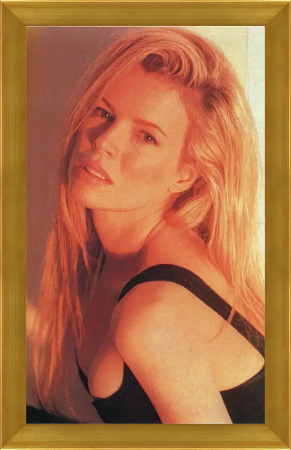 Картина в раме - Ким Бейсингер. Kim Basinger