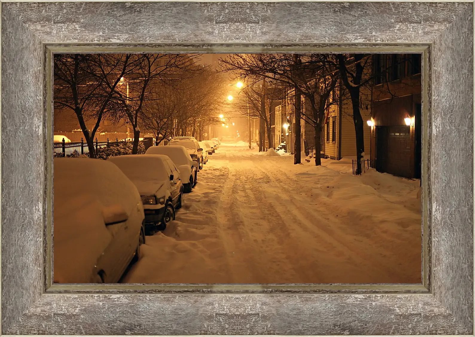 Картина в раме - Город