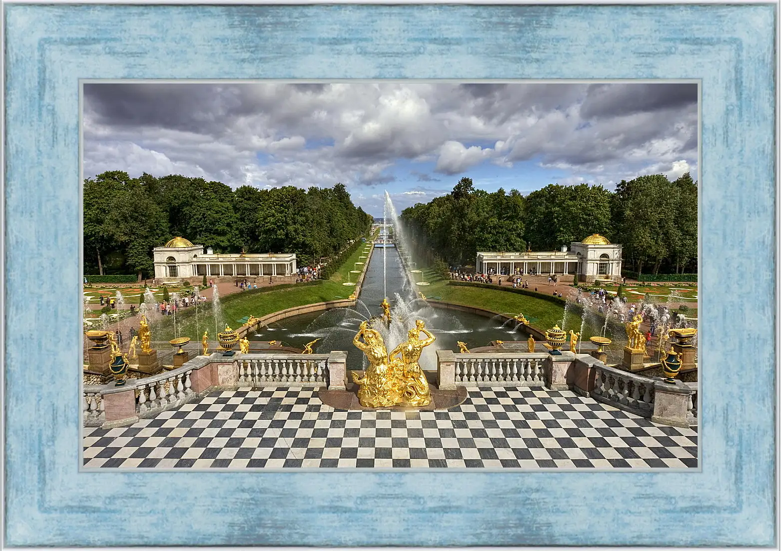 Картина в раме - Город