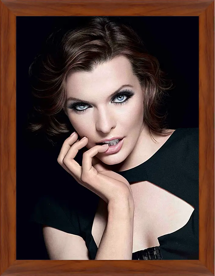 Картина в раме - Милла Йовович. Milla Jovovich