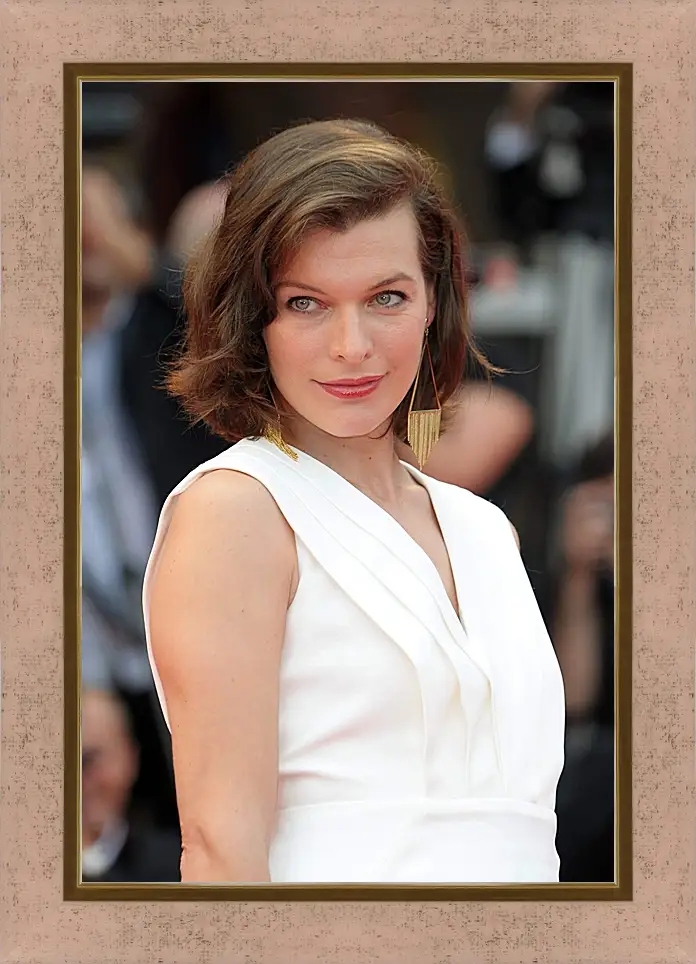 Картина в раме - Милла Йовович. Milla Jovovich