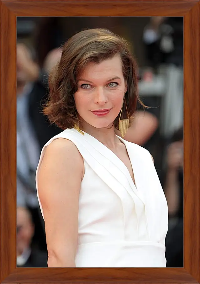 Картина в раме - Милла Йовович. Milla Jovovich