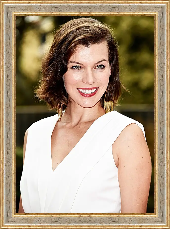 Картина в раме - Милла Йовович. Milla Jovovich