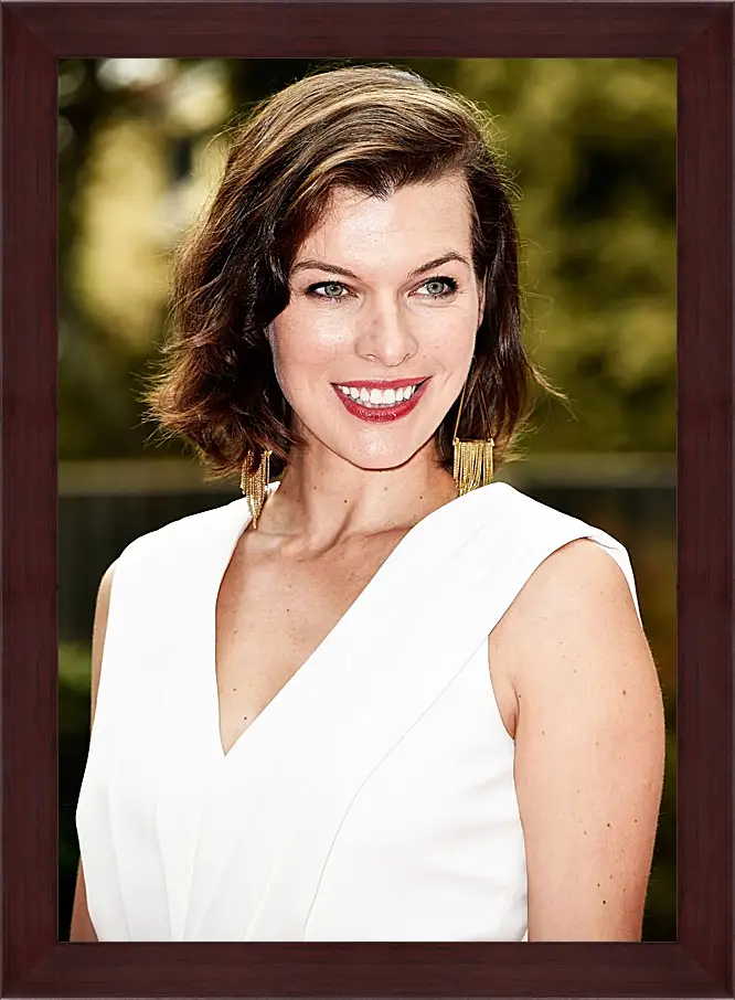 Картина в раме - Милла Йовович. Milla Jovovich