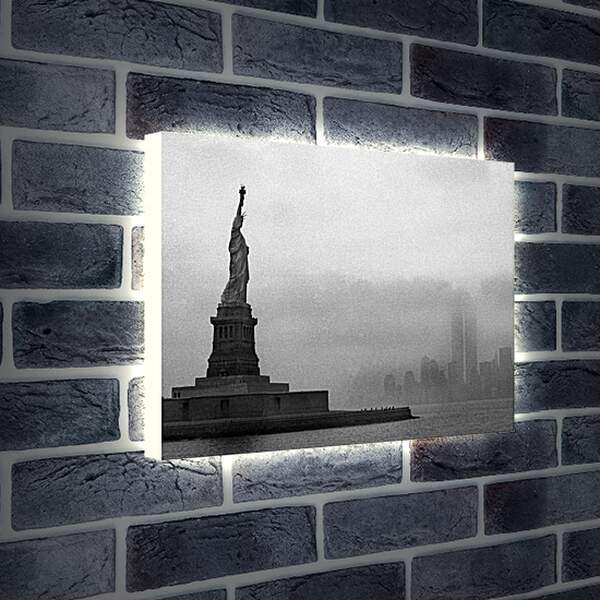 Лайтбокс световая панель - Статуя Свободы в тумане, Нью-Йорк, США