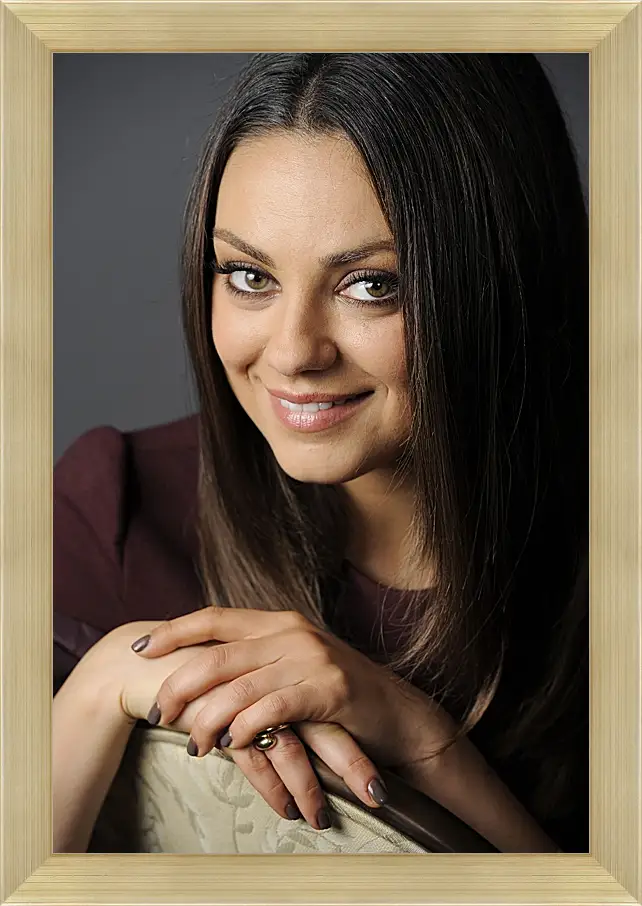 Картина в раме - Мила Кунис. Mila Kunis