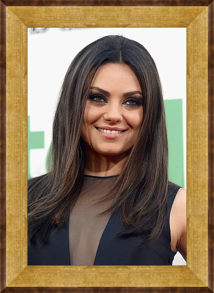 Картина в раме - Мила Кунис. Mila Kunis