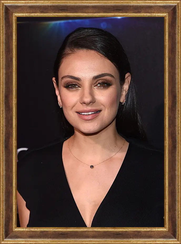 Картина в раме - Мила Кунис. Mila Kunis