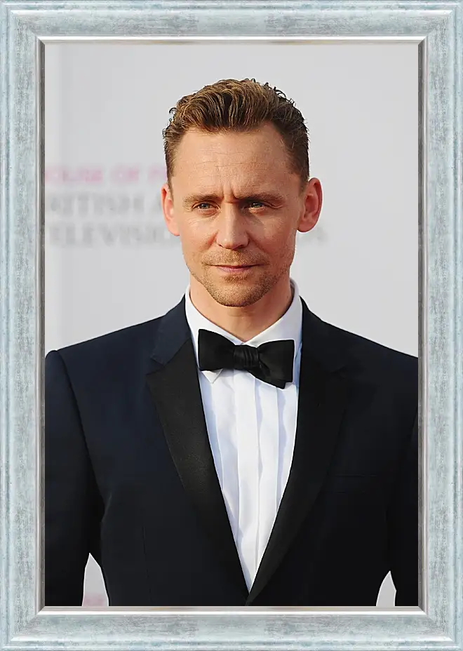 Картина в раме - Том Хиддлстон. Thomas Hiddleston