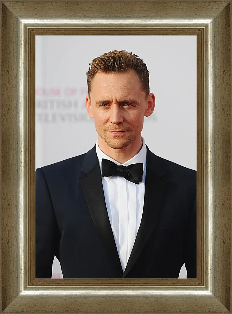 Картина в раме - Том Хиддлстон. Thomas Hiddleston