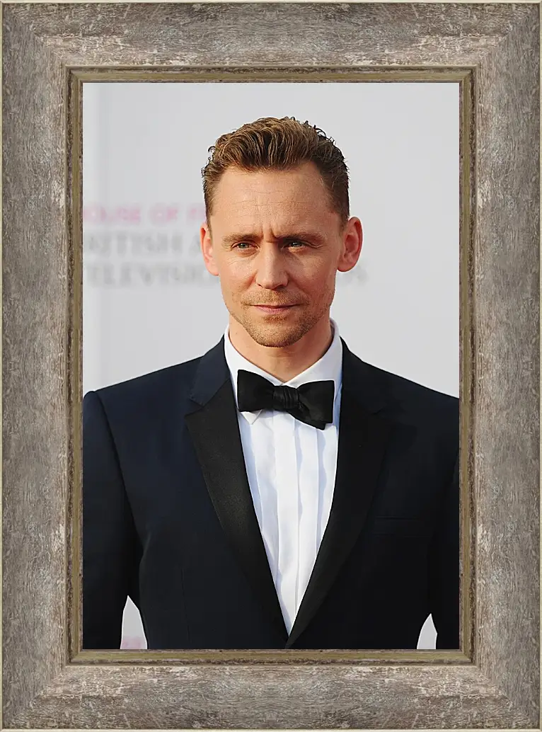 Картина в раме - Том Хиддлстон. Thomas Hiddleston