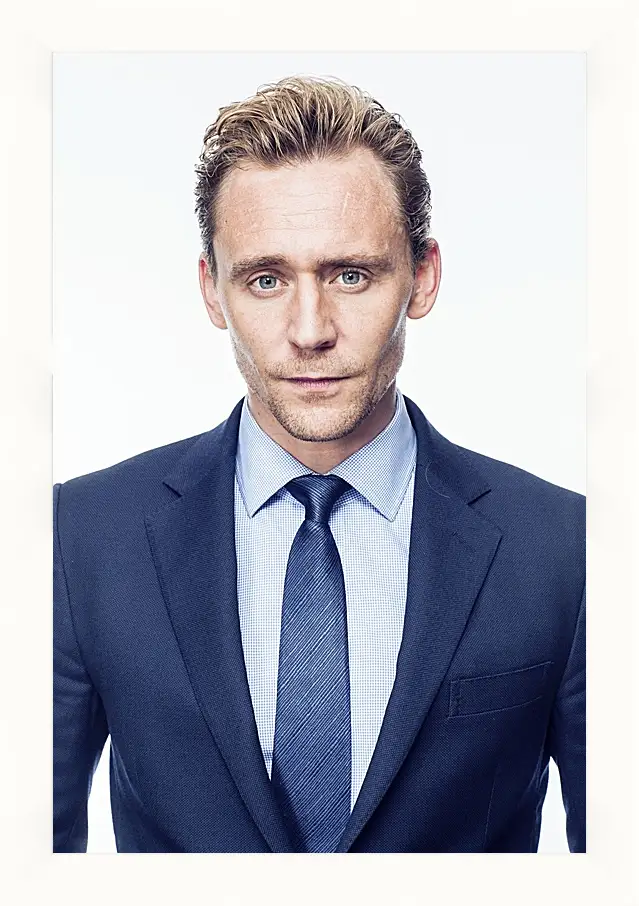 Картина в раме - Том Хиддлстон. Thomas Hiddleston